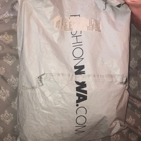 White off shoulder party dress - Picture 6 of 7